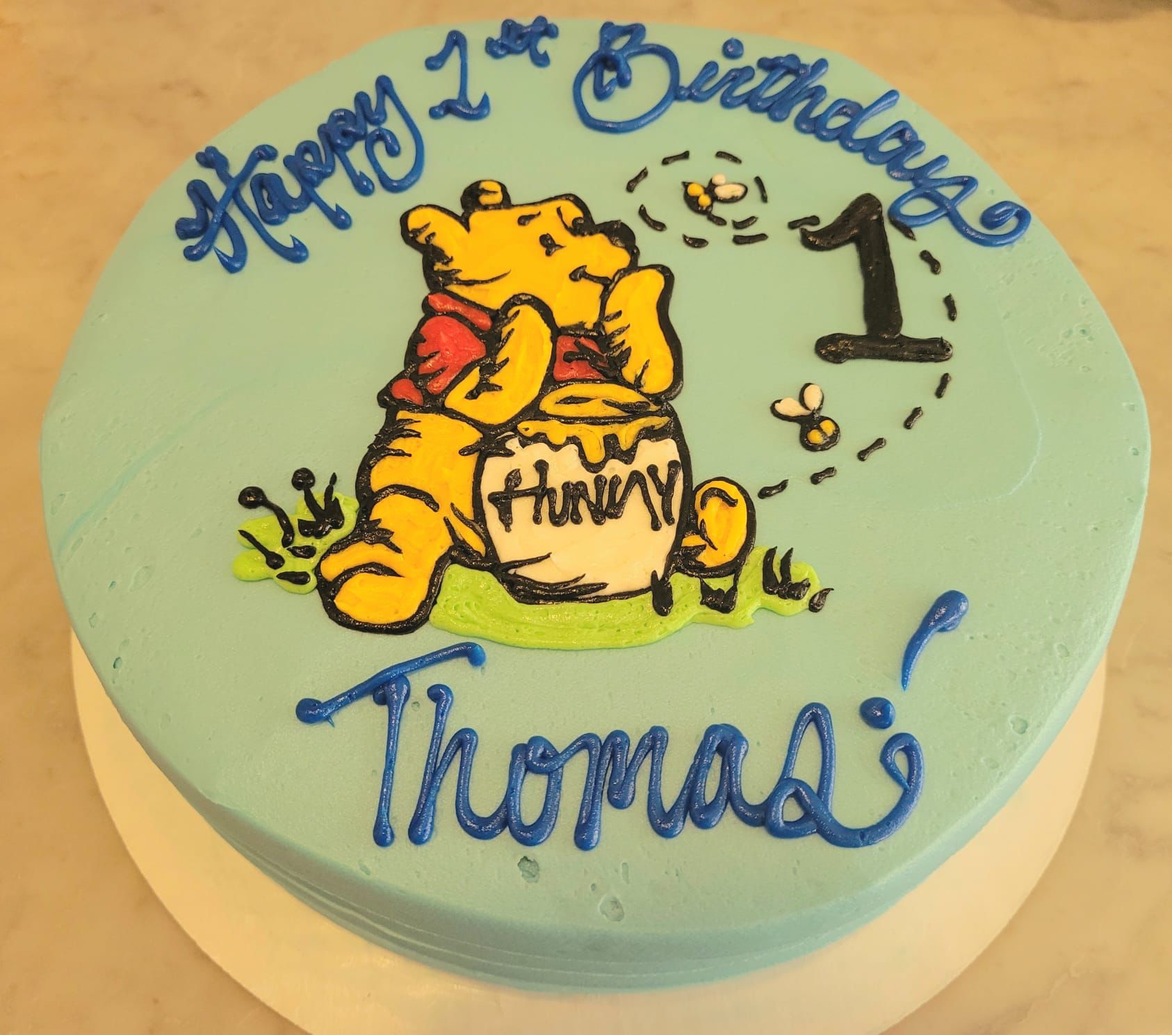 Winnie the pooh cake