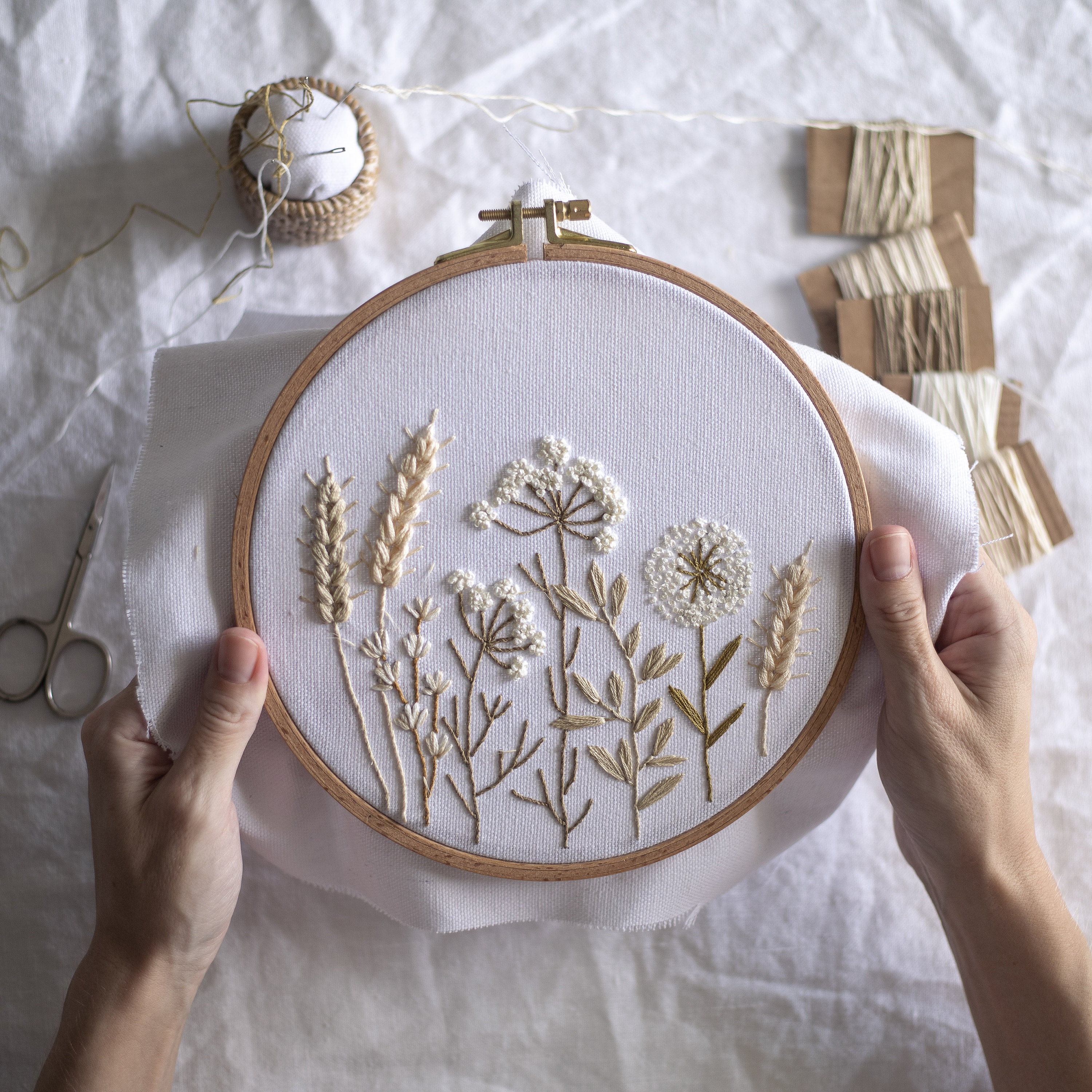 Wildflowers embroidery pattern video tutorial beginner embroidery pdf pattern botanical embroidery designs