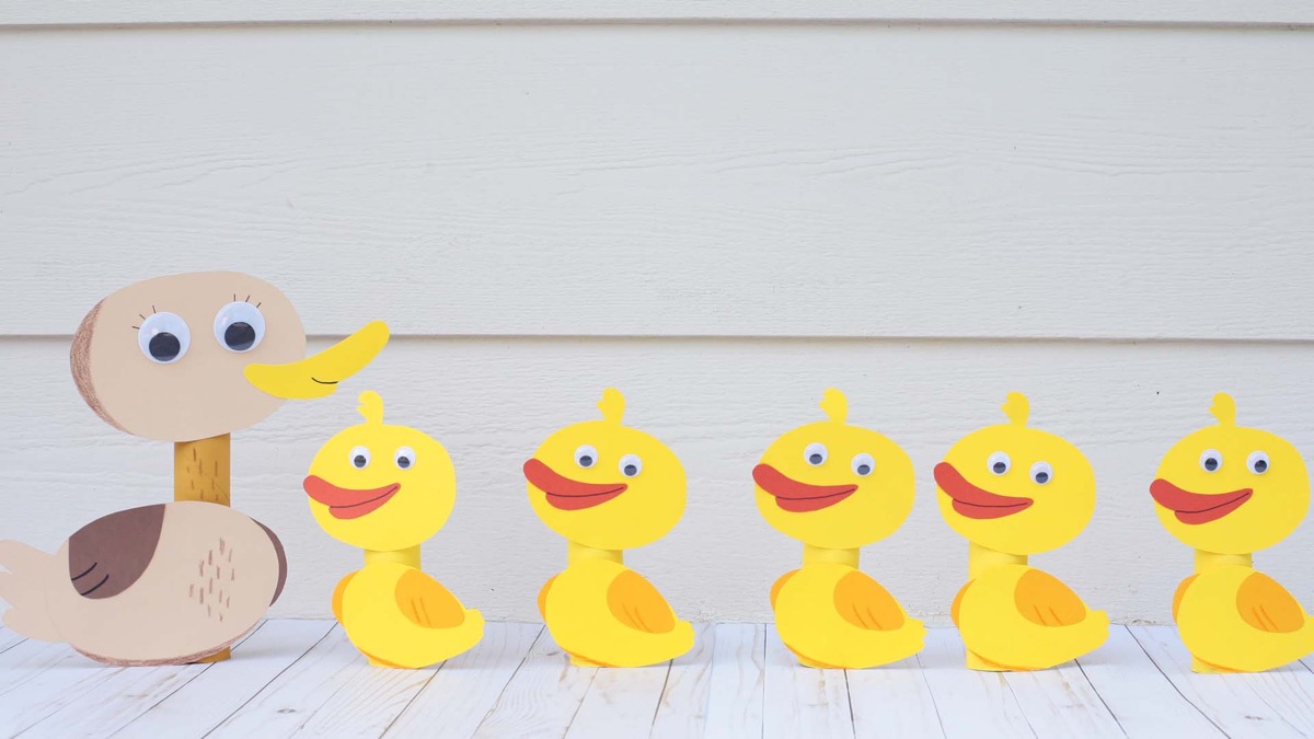 Five little ducks mother duck craft