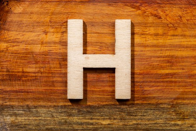 Page h shapes logo pictures