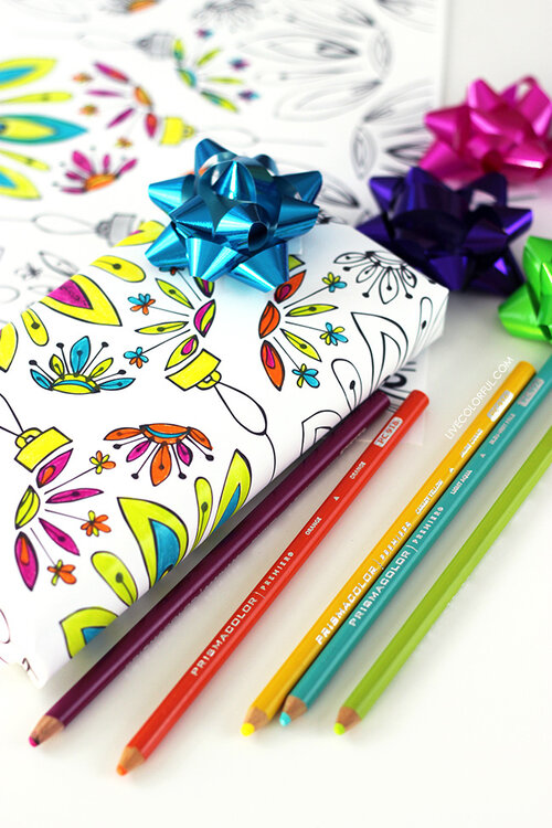 How to make coloring page wrapping paper â live colorful