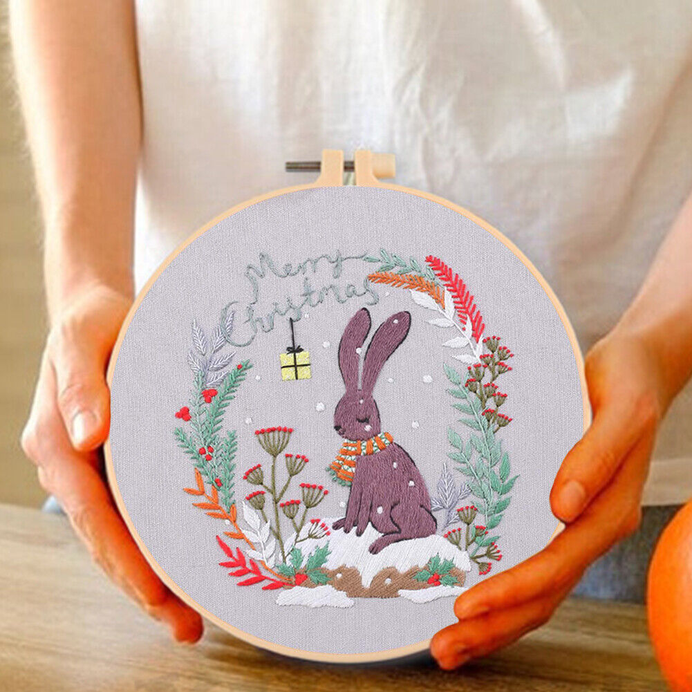 Xmas stamped cross stitch embroidery kits with hoop cloth lor thread xcm h