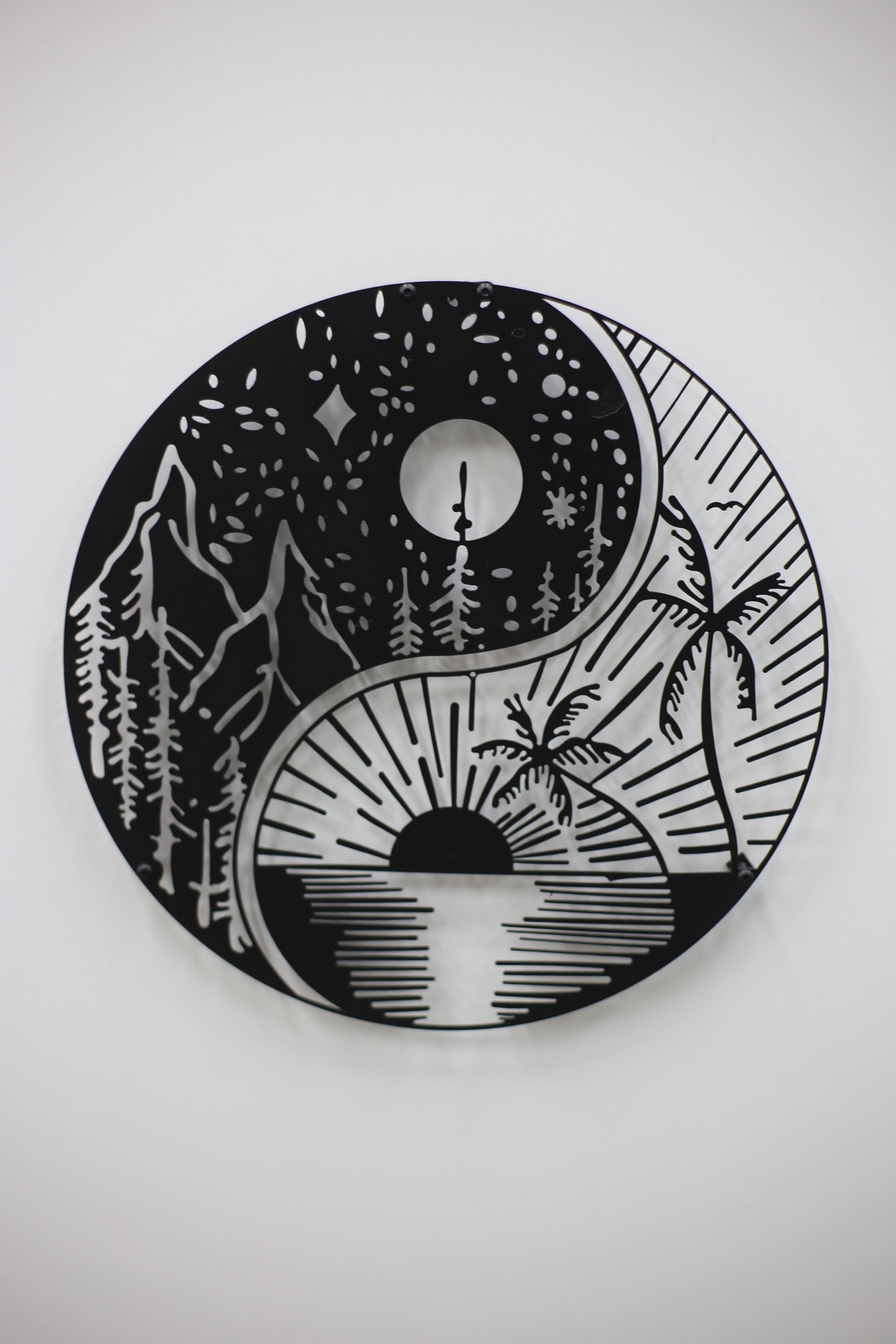 Yin yang coloring