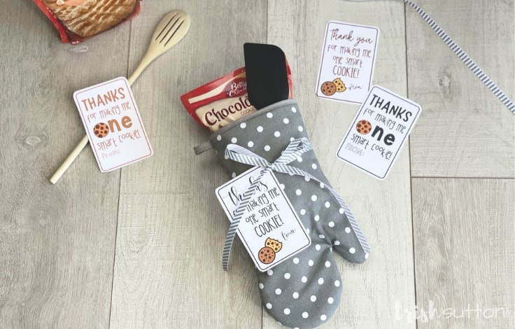 Teacher appreciation gift one smart cookie free printable