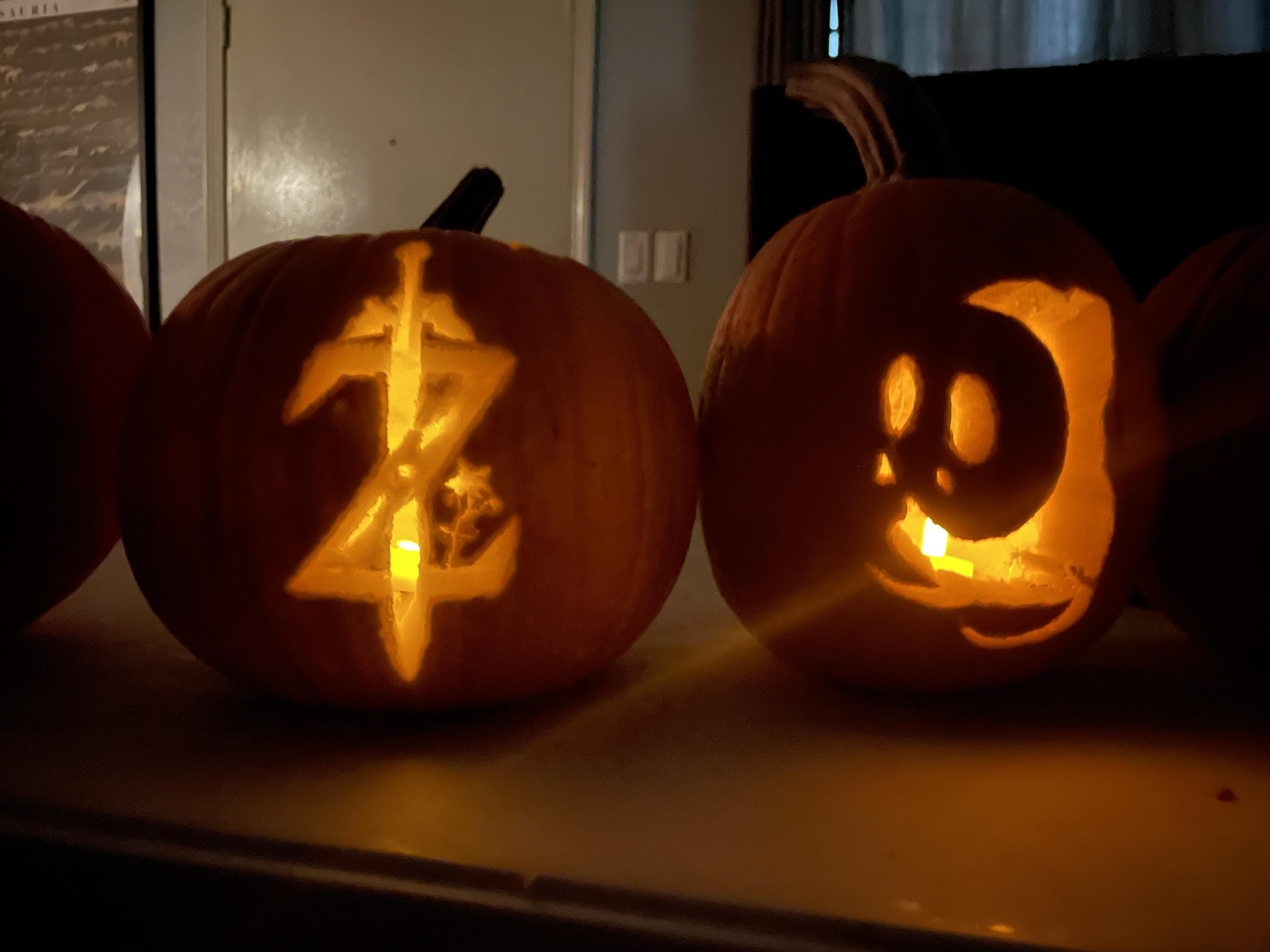 Botw pumpkin carving the logo rzelda
